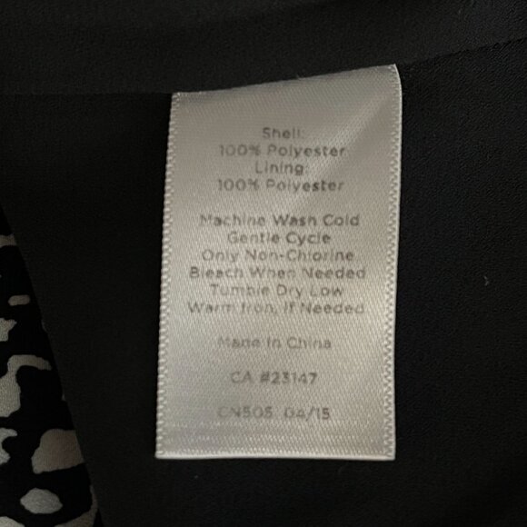 Talbots Petites 4P Black White Pleated Flare Midi Skirt Work Career - Picture 10 of 10